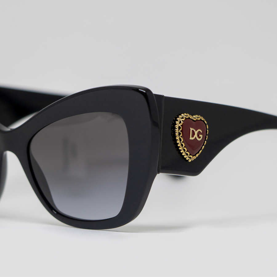 Óculos de Sol Dolce e Gabbana Gatinho Cuore Sacro 0DG4349 501/8G54